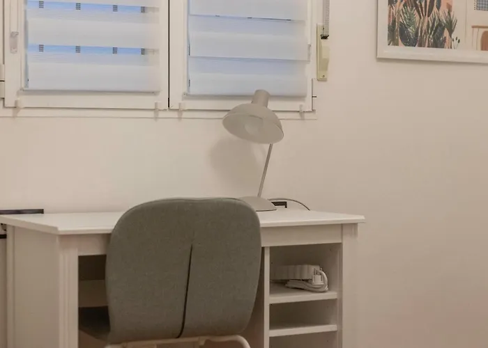 Appartement Market With Parking By Aston